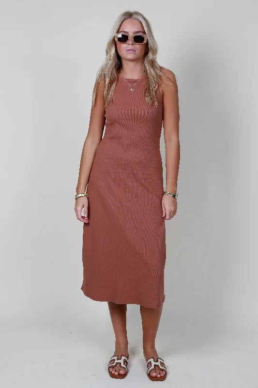 The Ivette Dress - Brick