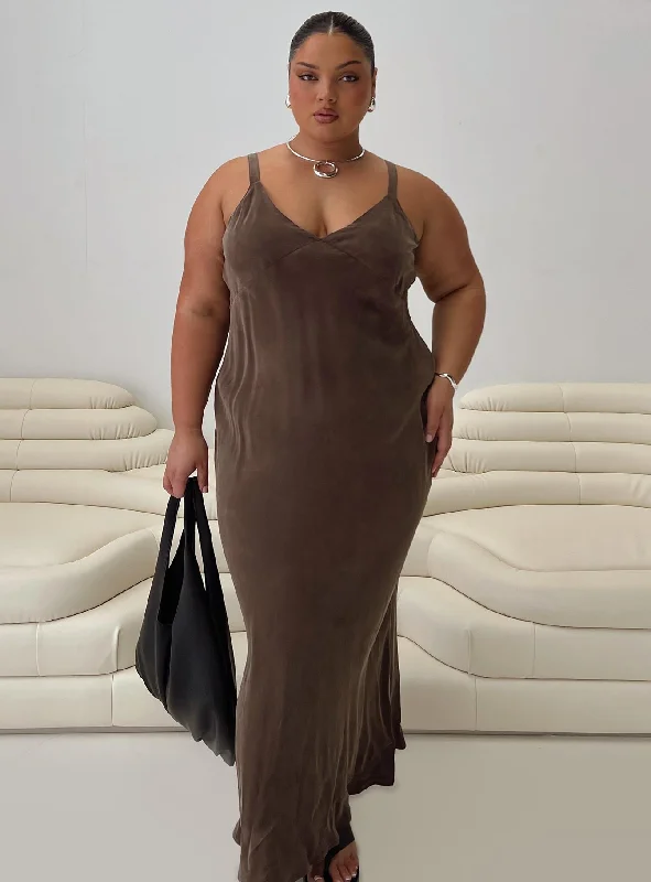 Laurette Maxi Dress Brown Curve